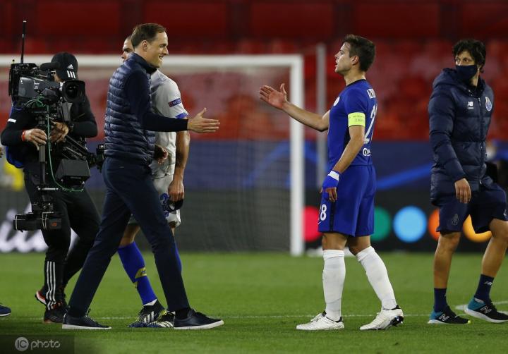 爱游戏体育官网-波尔图发布备战花絮，今晚伤情更新，足总杯任务艰巨，控场能力受关注的简单介绍